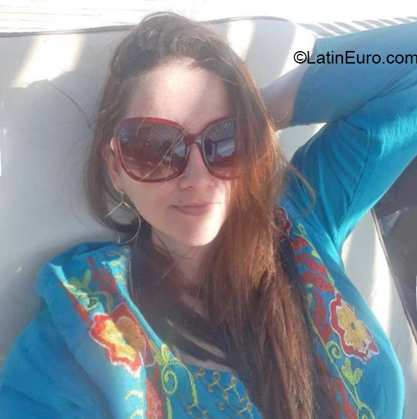 Date this lovely Brazil girl Cledianne from Fortaleza BR12178