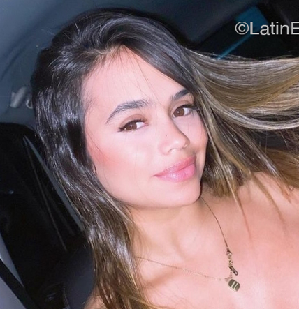 Date this young Colombia girl Keyliana from Bogota CO32156