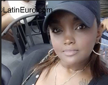 Date this fun Dominican Republic girl Ysis from Santo Domingo DO44794