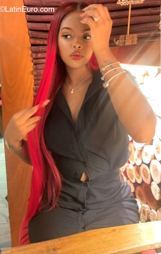 Date this delightful Dominican Republic girl Ashley from Santo Domingo DO45316