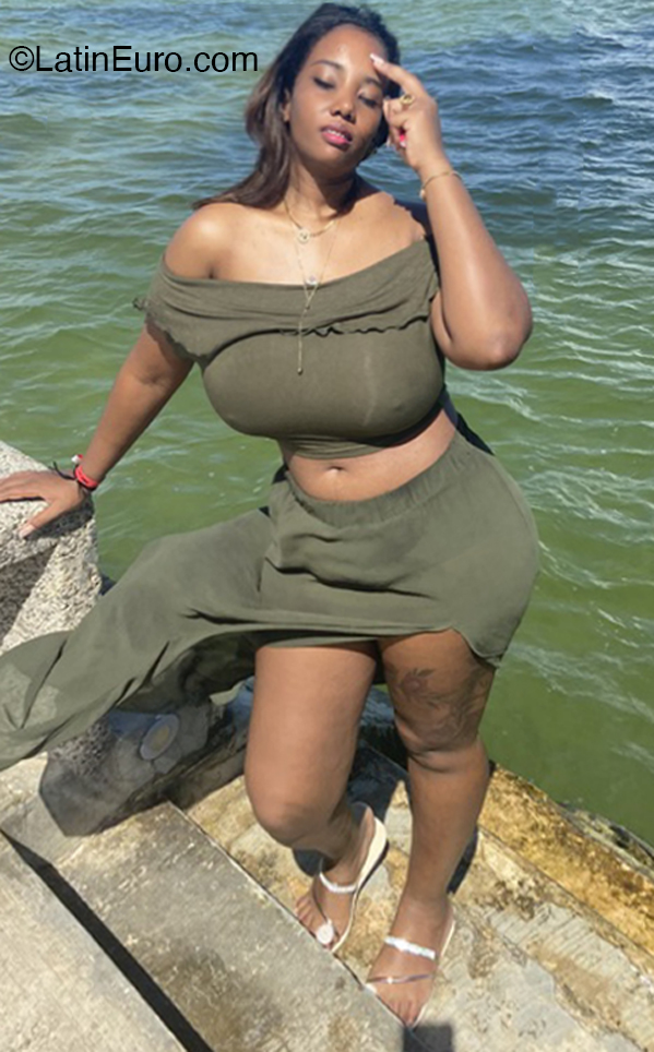 Date this delightful Dominican Republic girl Marleny from Santo Dominigo DO46695