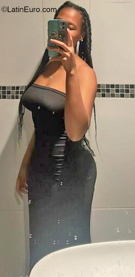 Date this athletic Dominican Republic girl Yari from Nagua DO50741
