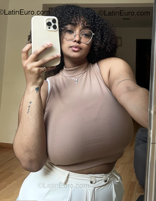 Date this foxy Spain girl Anglica from Lleida ES865