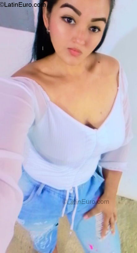 Date this funny Venezuela girl Margarita from Aragua VE5030