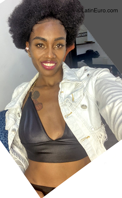 Date this hard body Colombia girl Yaneth from Valledupar CO33112