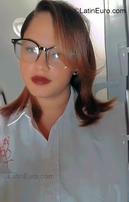 Date this exotic Dominican Republic girl Gabriela from Santiago DO54027