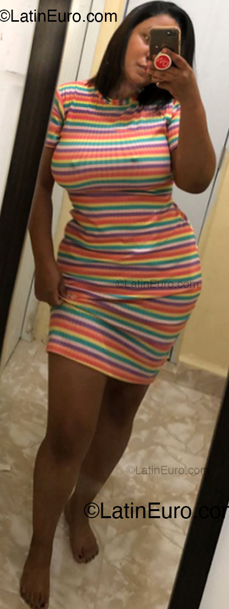 Date this young Dominican Republic girl Maria from Santiago DO54480