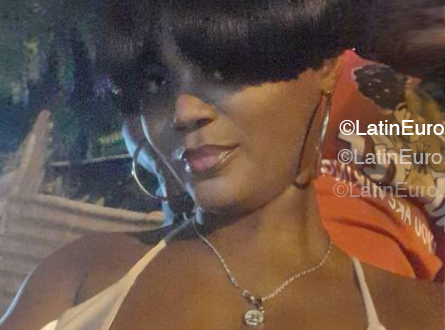 Date this stunning Dominican Republic girl Amanda from San Pedro De Macoris DO55737