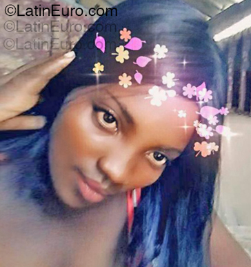 Date this gorgeous Dominican Republic girl Maribel from Santiago DO55037