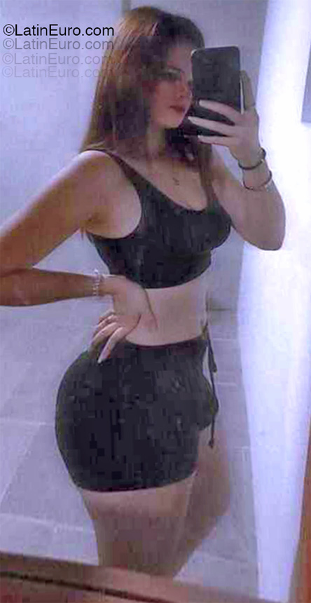 Date this exotic Venezuela girl Roa from Maracaibo VE5316