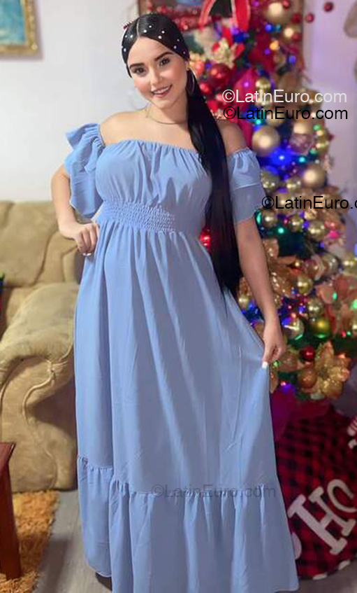 Date this hot Venezuela girl Kimberlin from Maracaibo VE5317