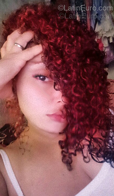 Date this hard body Colombia girl Yurleidy from Barranquilla CO33404