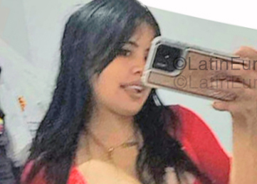 Date this sensual Venezuela girl Camila from Valencia VE5348