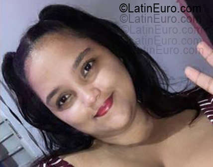 Date this lovely Dominican Republic girl Michel from Santo Domingo DO55463