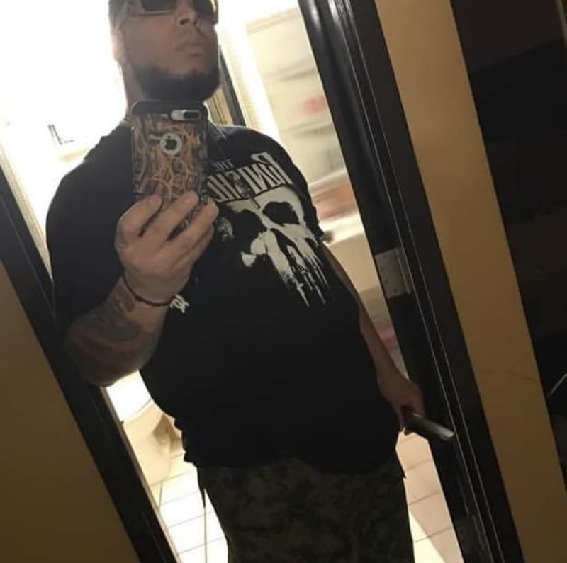 Date this pretty United States man Lester from Lewisville US25221