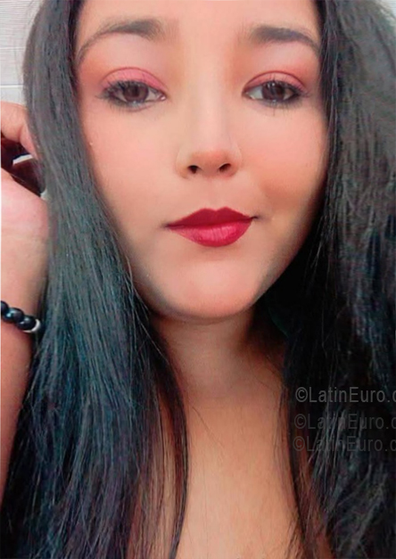 Date this funny Colombia girl Genesis from Barranquilla CO33538