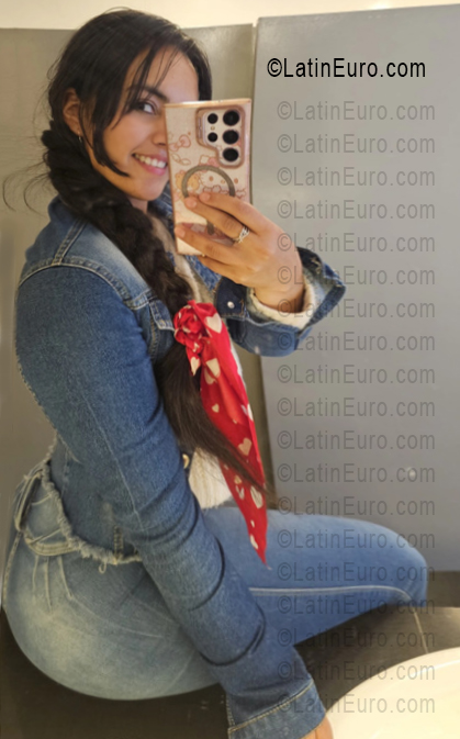 Date this funny Colombia girl Lili from Zipaquira CO33562