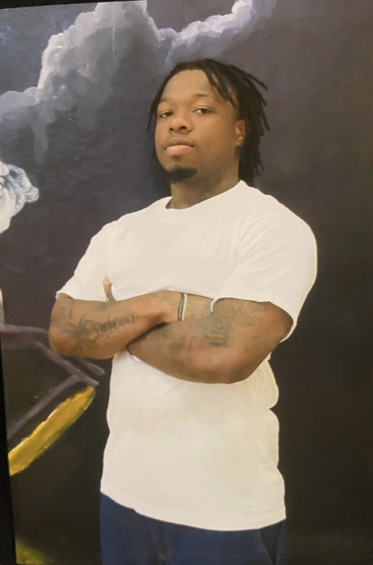 Date this funny United States man Tavondrick from Richmond US25335