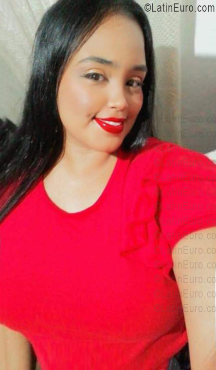 Date this hard body Venezuela girl Mar from Punto Fijo VE5508