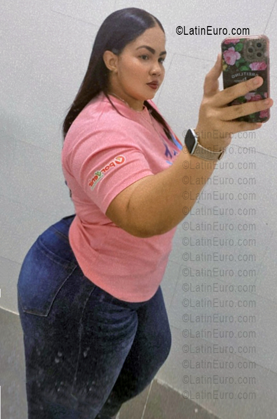Date this young Dominican Republic girl Ingrid from San Francisco De Macoris DO56296