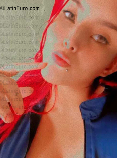 Date this funny Ecuador girl Anny from Quito EC1141