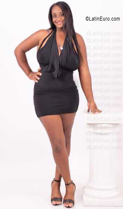 Date this georgeous Dominican Republic girl Aleyda from San Pedro De Macor&amp;iacute;s DO56412