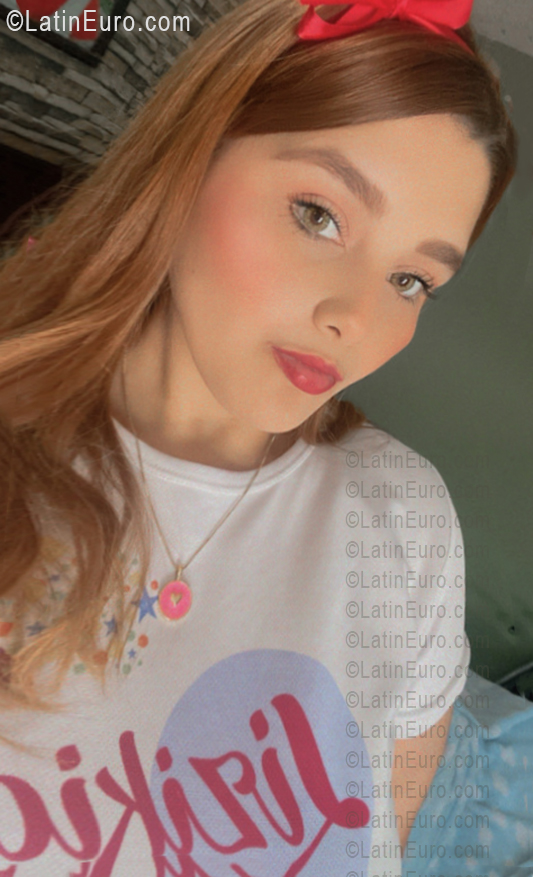 Date this stunning Mexico girl Sofia from Culiacan MX2794