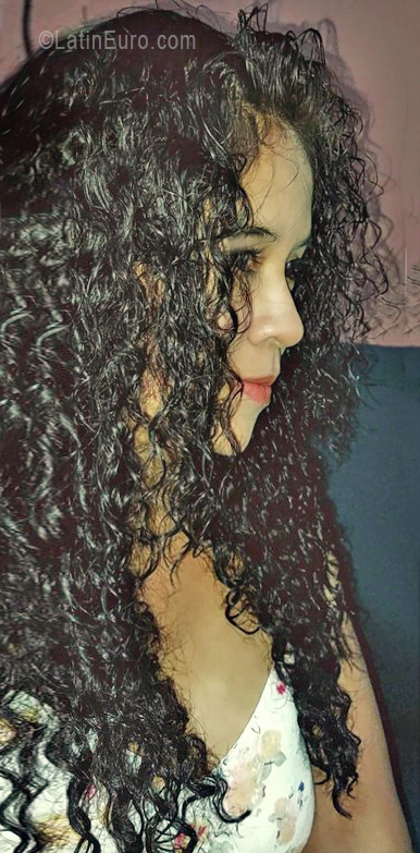 Date this passionate Guatemala girl Carolina from Guatemala GT201