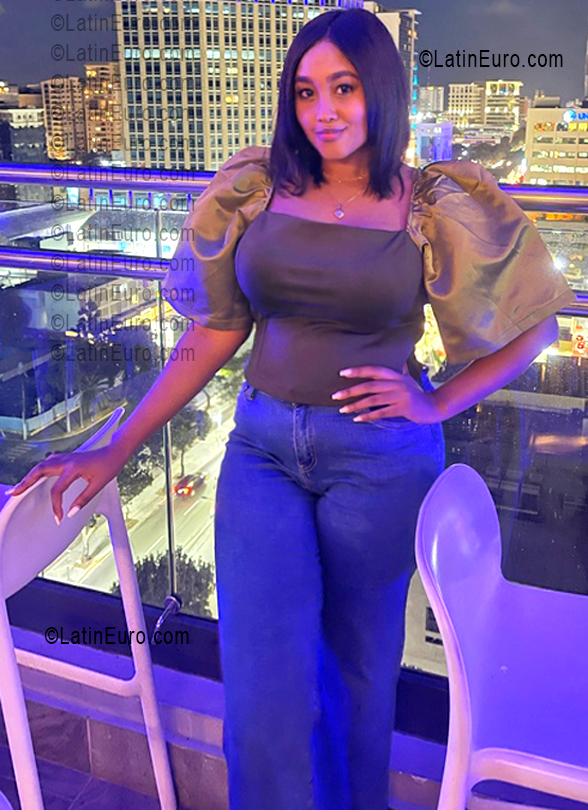 Date this delightful Dominican Republic girl Beny from Santo Domingo DO56496