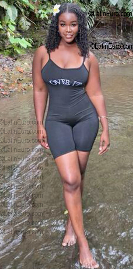 Date this lovely Ecuador girl Narcisa from Esmeraldas EC1147