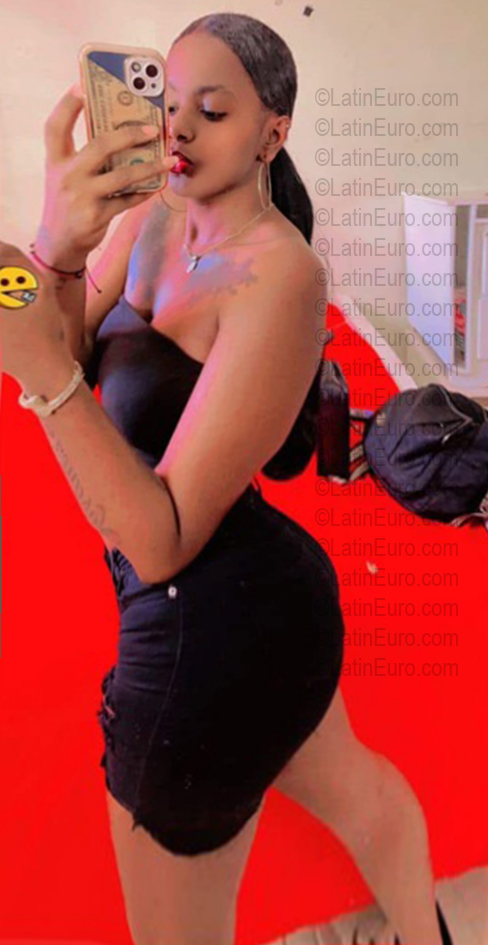 Date this attractive Dominican Republic girl Esther from Santiago De Los Caballeros DO56741