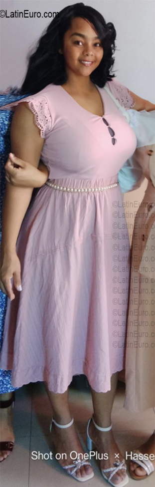 Date this cute Dominican Republic girl Claribel from Santo Domingo DO56788