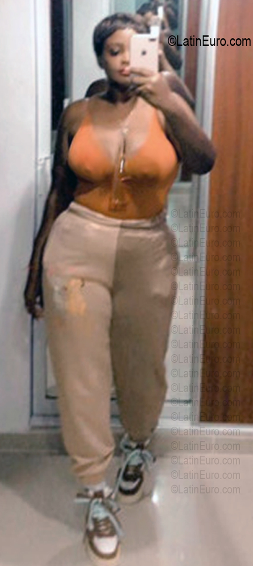 Date this voluptuous Dominican Republic girl Ana from San Pedro De Macor&amp;amp;amp;iacute;s DO56803