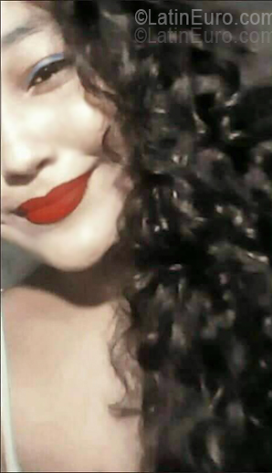 Date this lovely Colombia girl Emma from Barranquilla CO33815