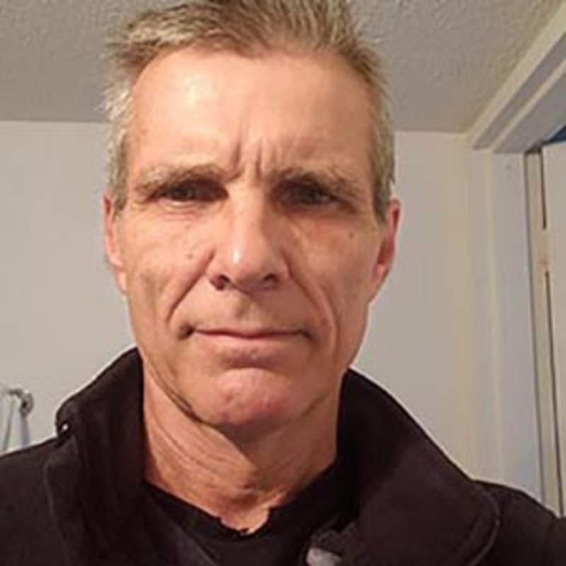 Date this happy Canada man Rick from Gatineau CA924