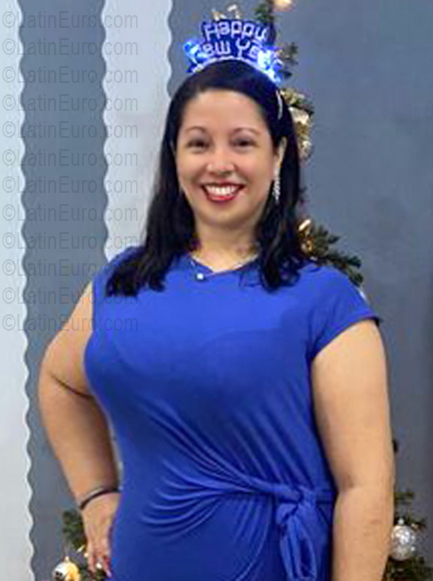 Date this pretty Panama girl YARI from Panama PA1441