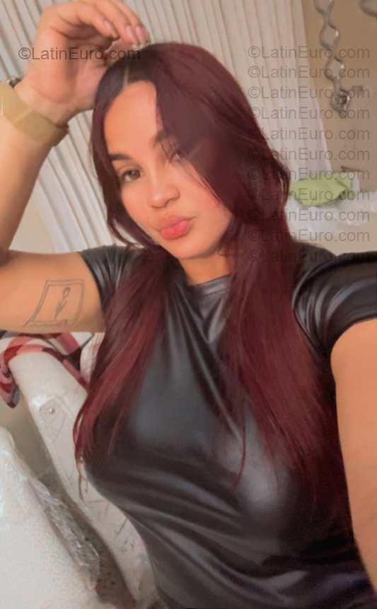 Date this athletic Dominican Republic girl Erika from San Francisco De Macoris DO57060