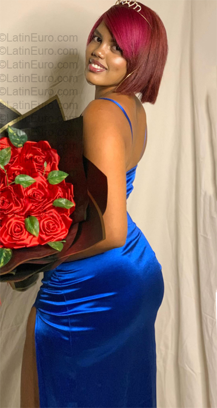 Date this hot Dominican Republic girl Sahory from Puerto Plata DO57112