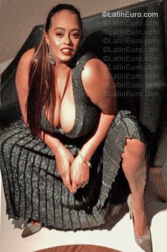 Date this beautiful Brazil girl Andreza from Sao Paulo BR12466